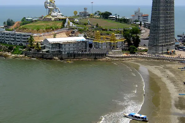 Murdeshwar Beach